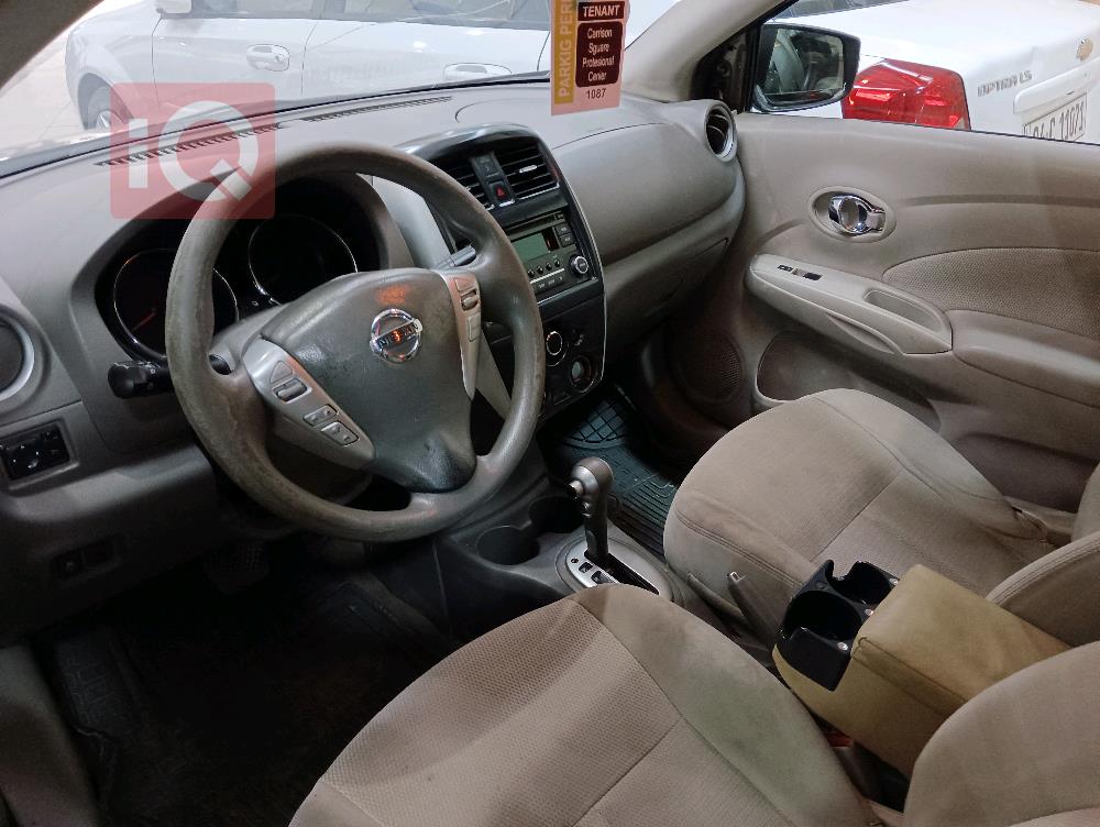 Nissan Versa